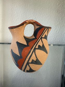 Authentic Jemez Pueblo Wedding Vase – Signed M.T. Jemez Gachupin