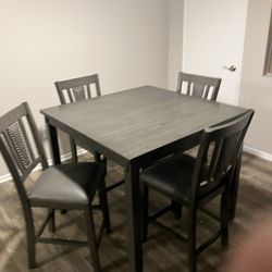 Dining Table Set