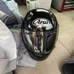 Arai helmet full black
