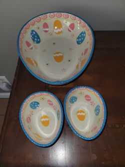 New Easter Servering Bowls 