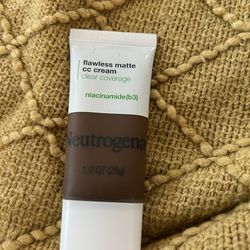 Neutrogena Clear Coverage Flawless Matte CC Cream, Makeup Sealed Sienna 10.0