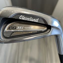 Cleveland CG16 Tour Laser Milled 7 iron, Dynamic Gold S300 Shaft, 37” RH - STILL AVAILABLE 
