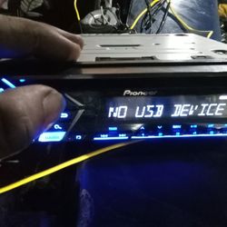 Bluetooth Pioneer Radio
