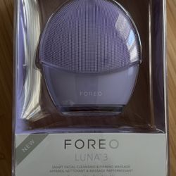 NEW in box  FOREO LUNA 3  Cleaner for sensitive skin