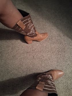 Brand New Cowgirl Boots.