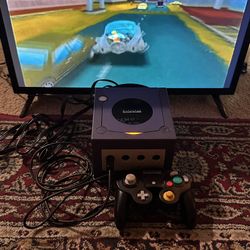 nintendo gamecube console