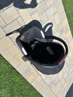 Infant car seat