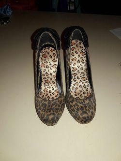Size 6.5 heels