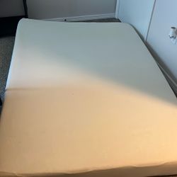 Full Size Memory Foam Bed