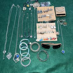 Jewelry And Accessories Lot ($20 If pickup) 
