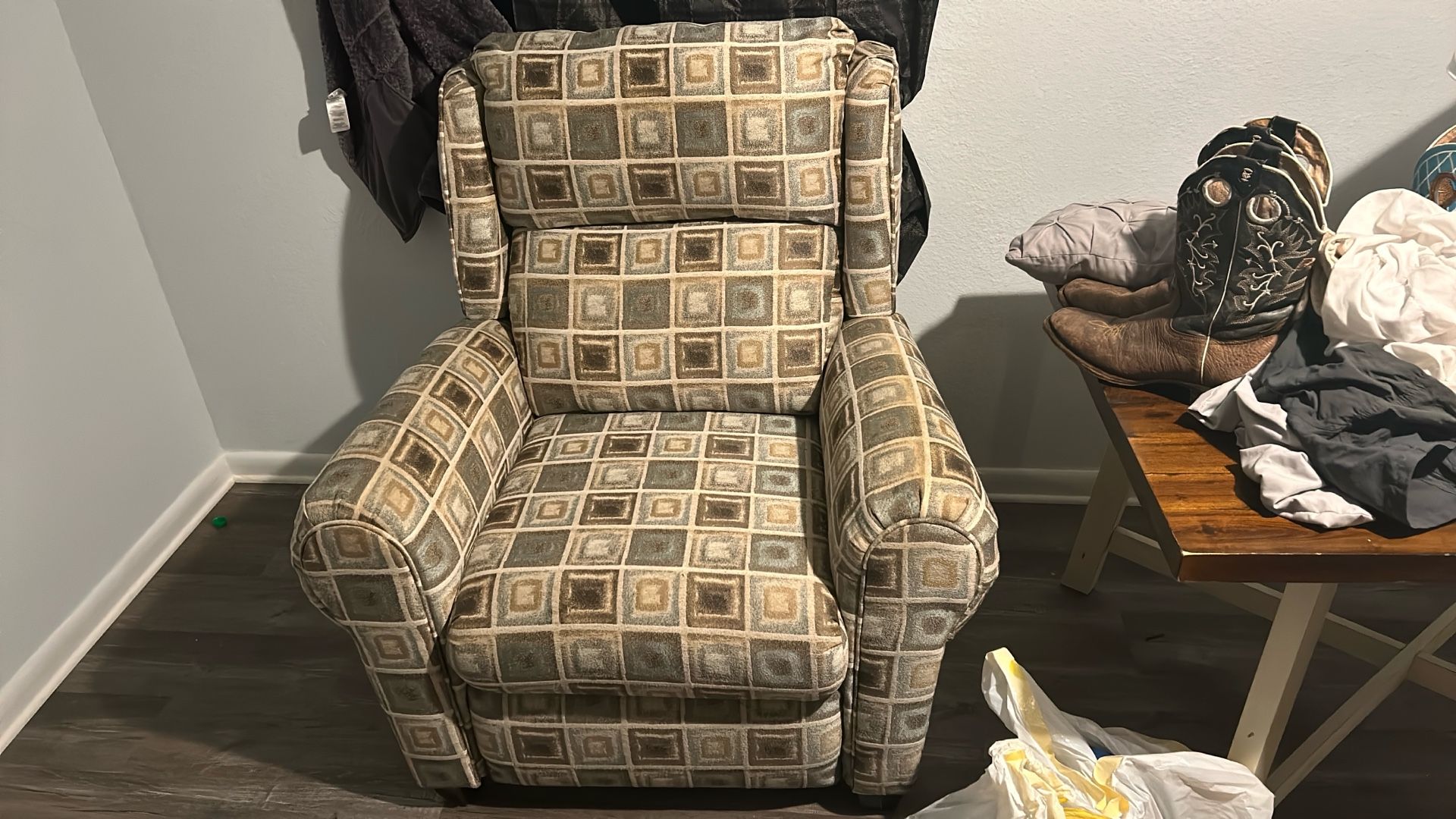 Recliner