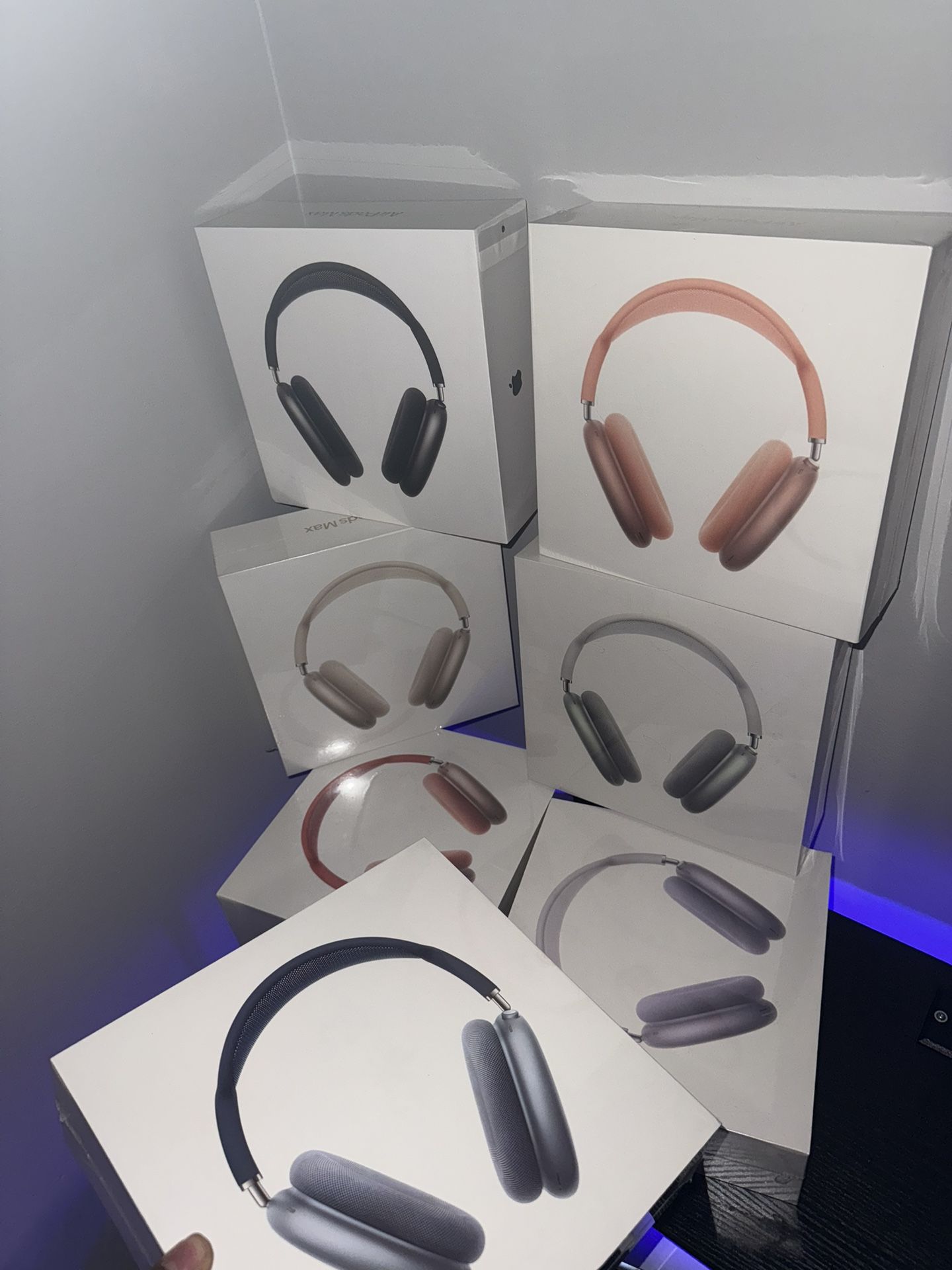 AirPods Maxes ( Every Color)
