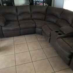 Nice dark brown Couches 