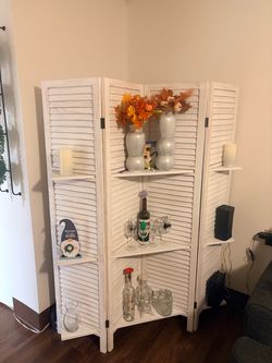 Room divider