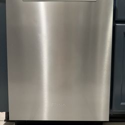 Miele Dishwasher 