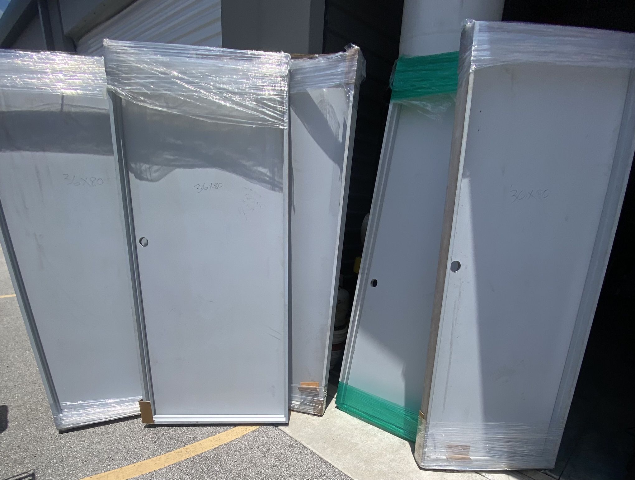 19 New doors with frames. All plain doors with frames. Some hollow core and solid wood. Ideally, I would make someone like a contractor a better deal