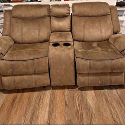 Recliner / Couch / Sofa 