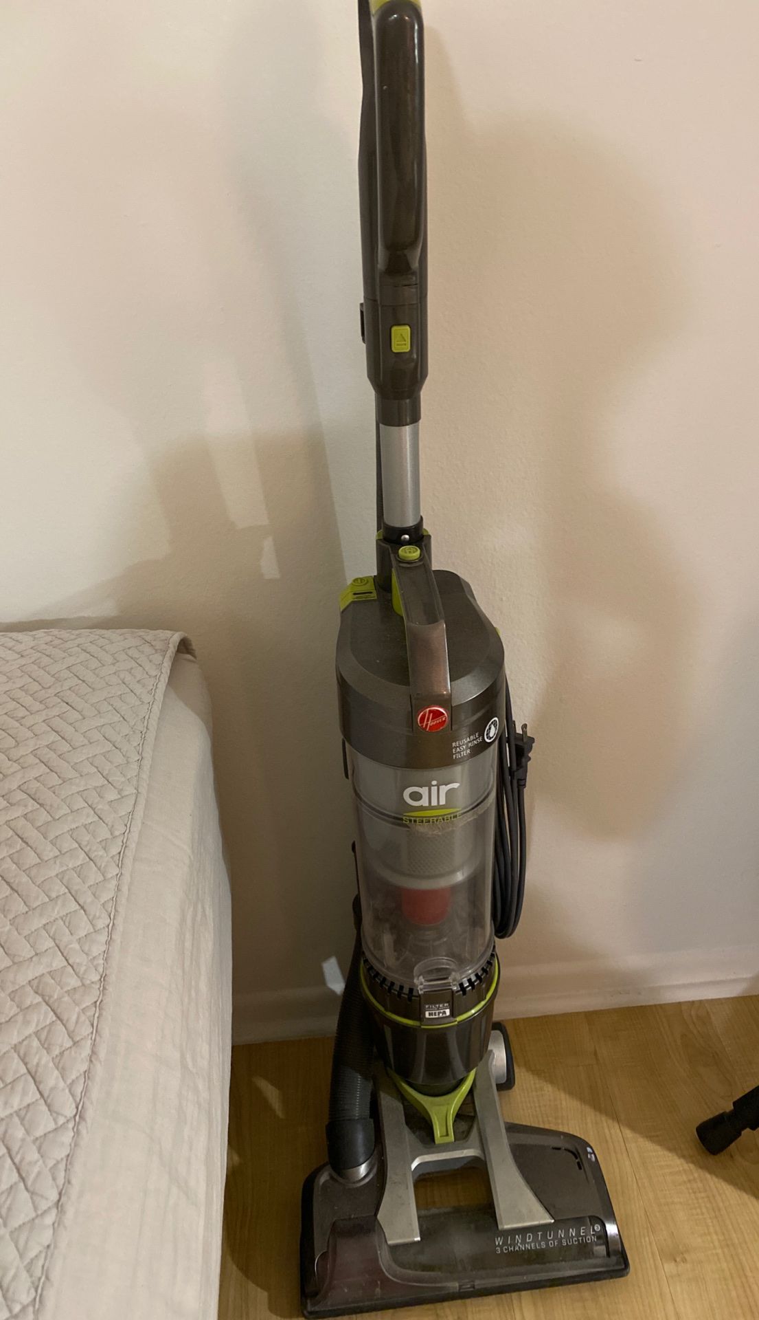 Hoover Windtunnel 3 Vacuum Cleaner