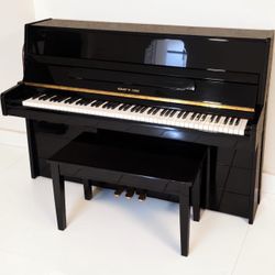 Like new Hobart M. Cable Piano
