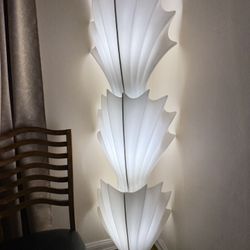 Roger Rougier Hollywood Regency Shell Floor Lamp – Rare Vintage 3-Tier Acrylic