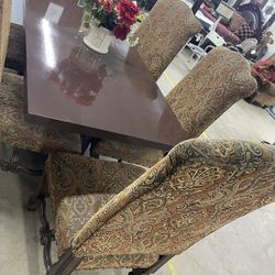 Dining Table 6 Chairs 