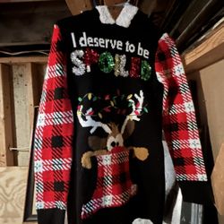 I deserve to be spoiled sweater Size, Small 