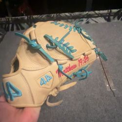 44 baseball glove 