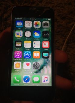 Space gray iPhone 5s