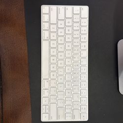 Apple Magic Keyboard