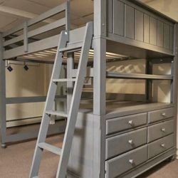 Full size loft bed
