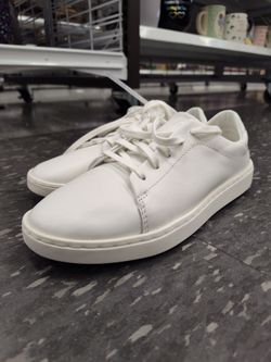 OluKai Womens Pehuea Li ‘Ili Bright White Lace Up Sz 8 Leather