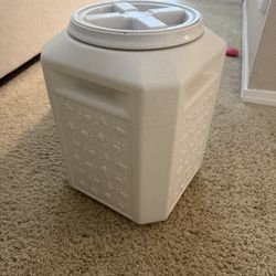 Medium Sized Dog Food Container 