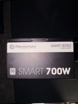 Thermaltake Smart 700W power super