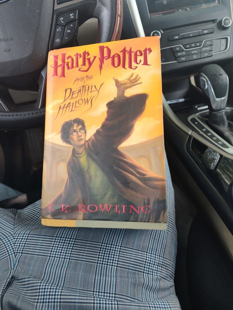 Harry Potter And The Deathly Hallows