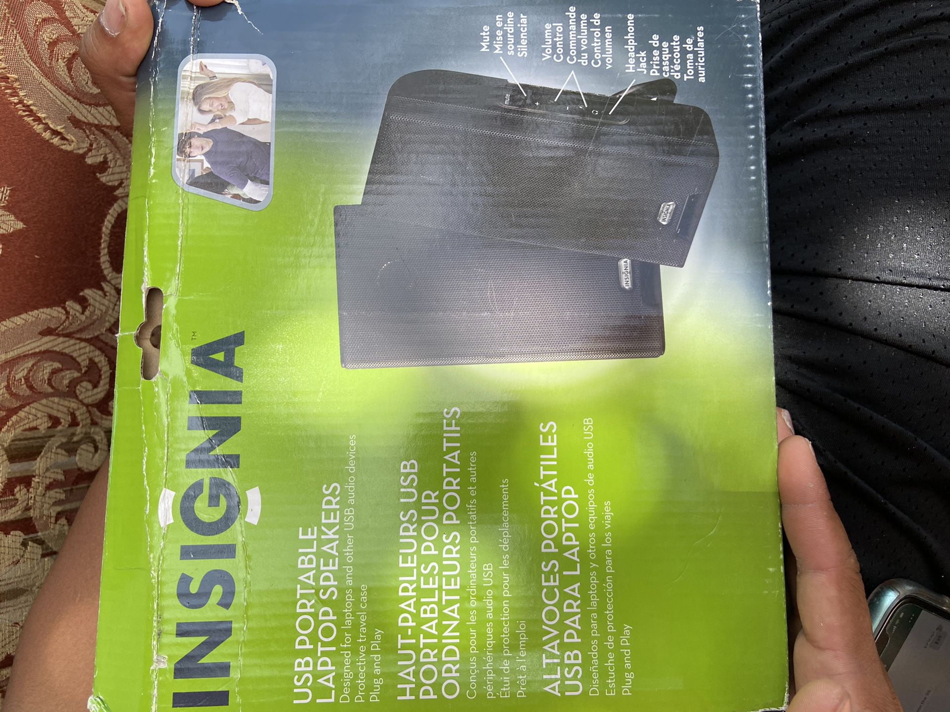 Insignia portable speakers