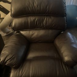 Brown Recliners 