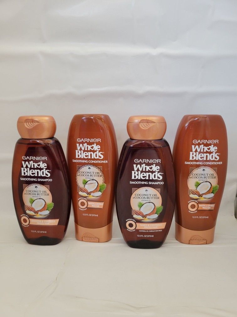 Whole Blends Shampoo & Conditioner Bundle