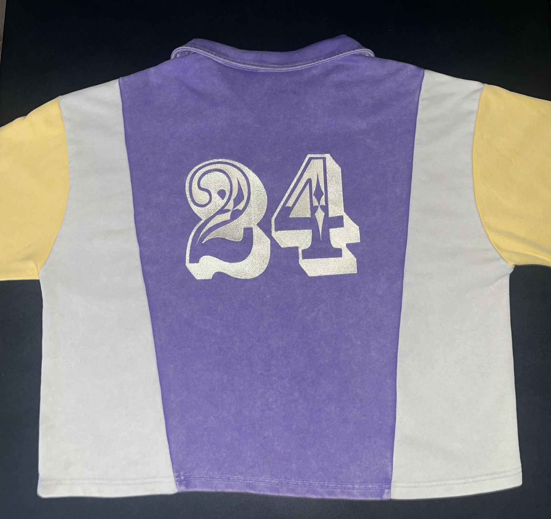 Size Small Lakers Womens