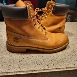 Timberland Boots Wheat Size 9.5