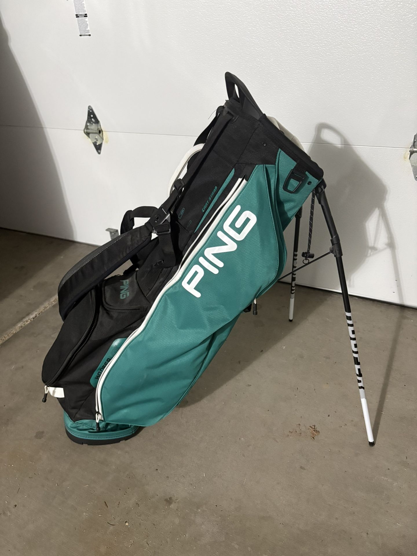 Ping Hoofer Golf Bag