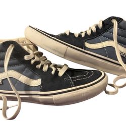 NWOT Men’s Size 5.5 High Top Vans 