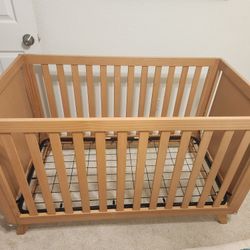 DaVinci Otto 3 In 1 Crib And Naturepedic Mattress