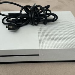 Xbox One & Controllers