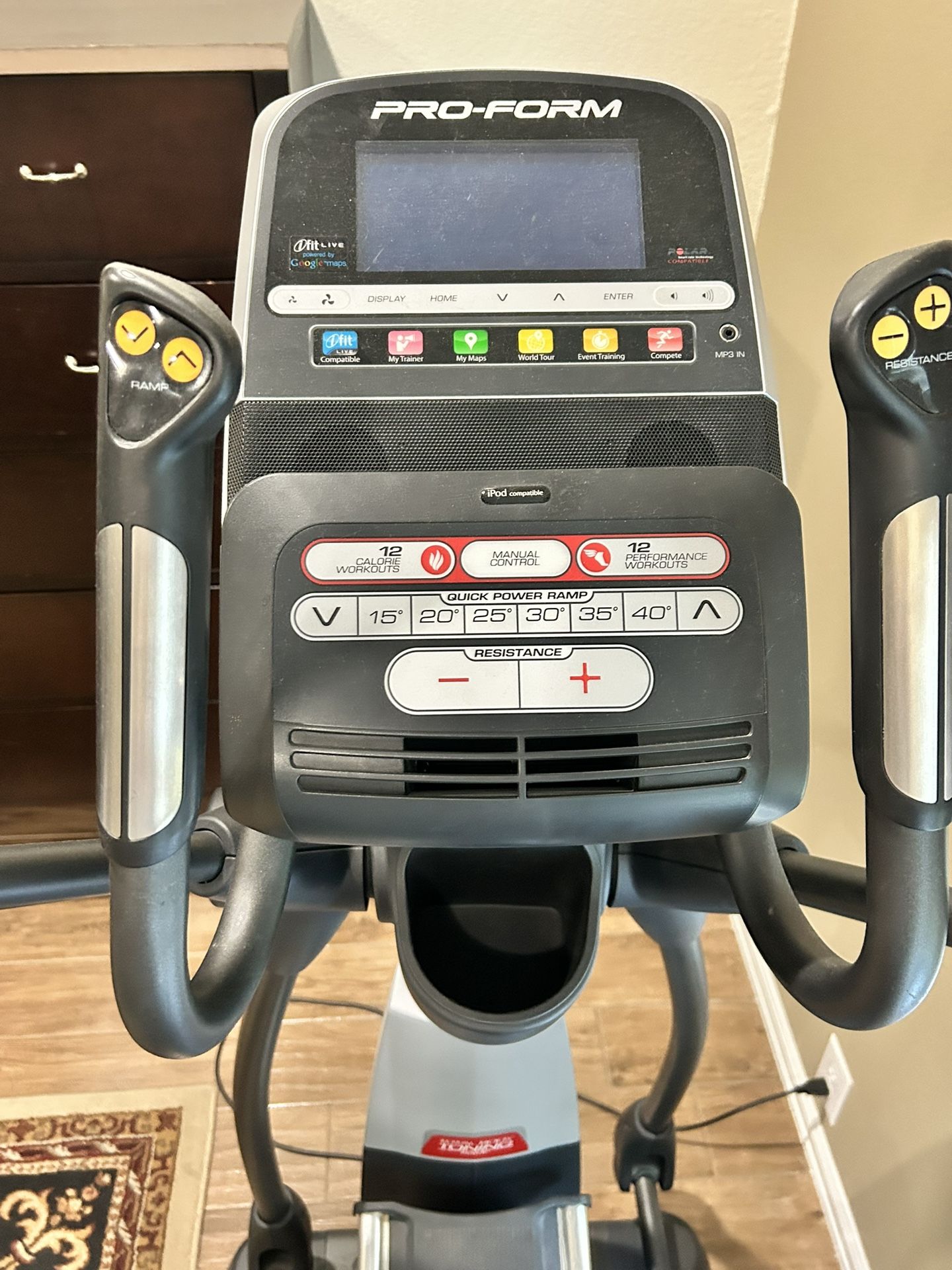 Elliptical exercise machine