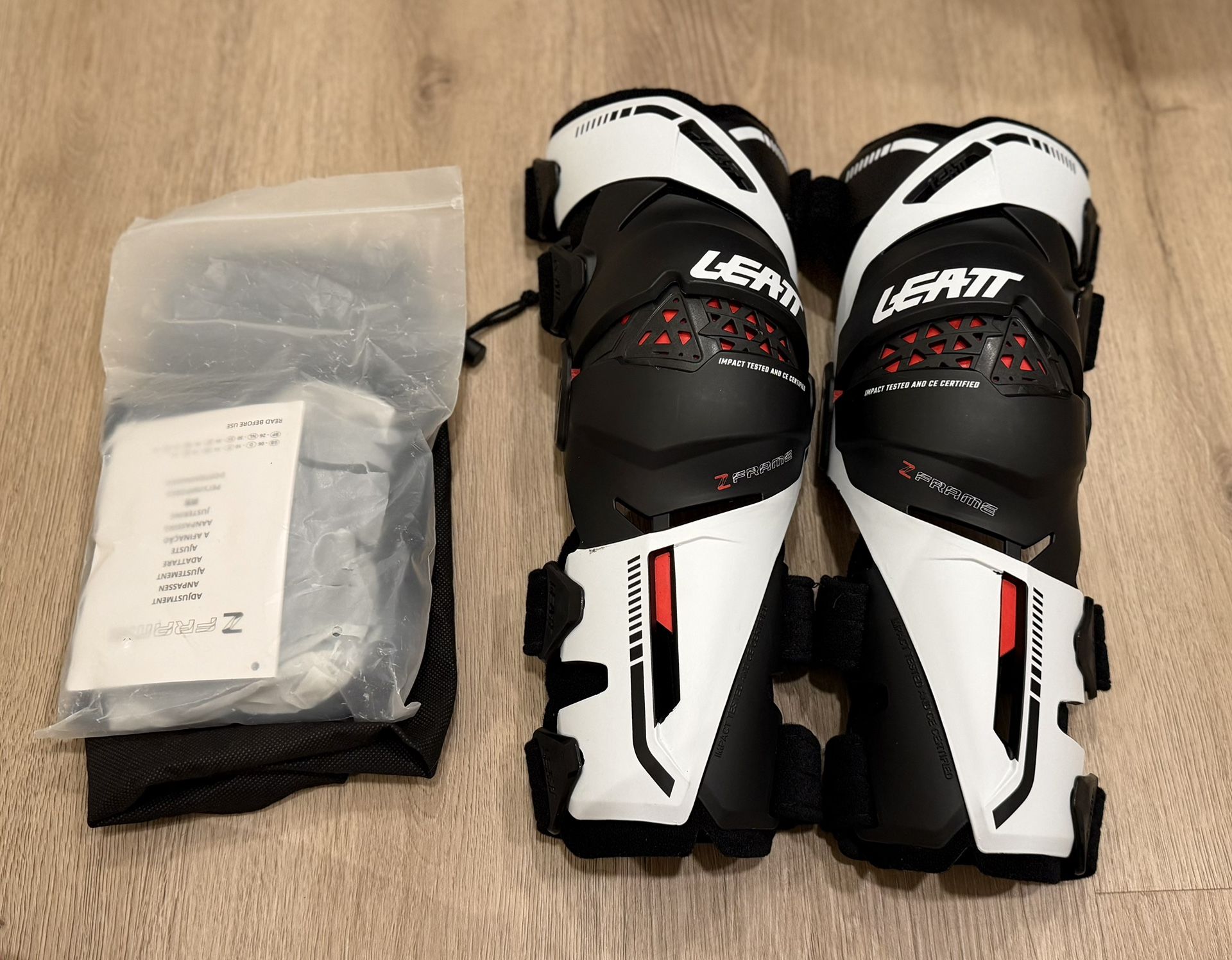 Leatt Z-Frame Motorcycle Knee Brace Size Medium