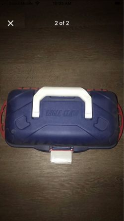 Fishing tackle box