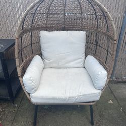 Used Better Homes & Gardens Wicker Egg Chair