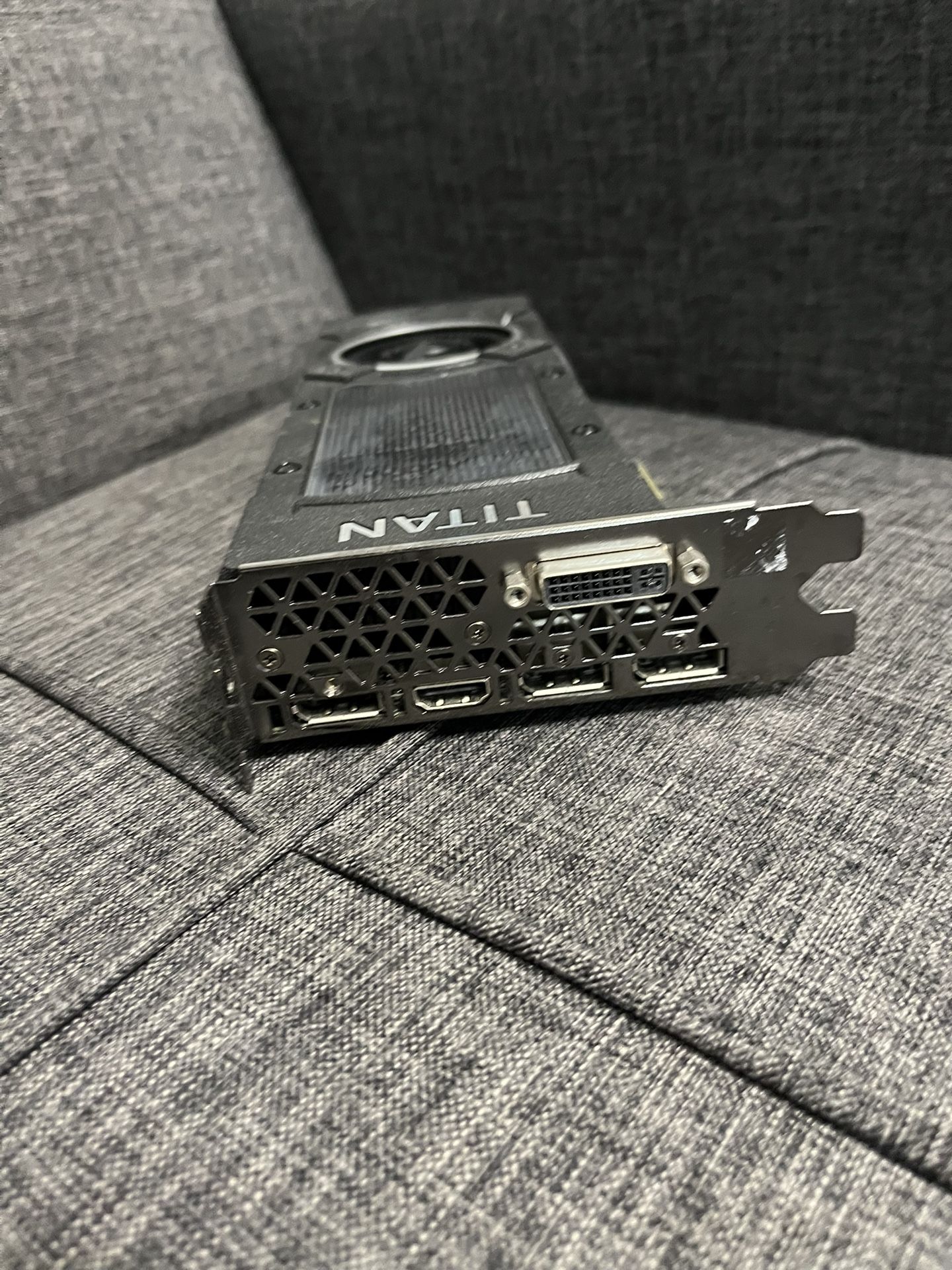 PNY GEFORCE GTX TITAN X GAMING GPU GRAPHICS CARD 12GB GDDR5