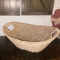Seagrass Basket w/Handles
