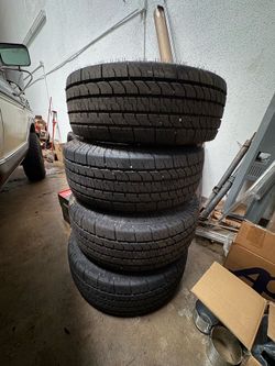 NEW 265/70R17LT TIRES AND WHEELS 5 LUG